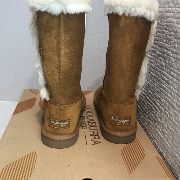 Uggs for Girls Available Sizes 3 BNIB - Picture 3 of 7